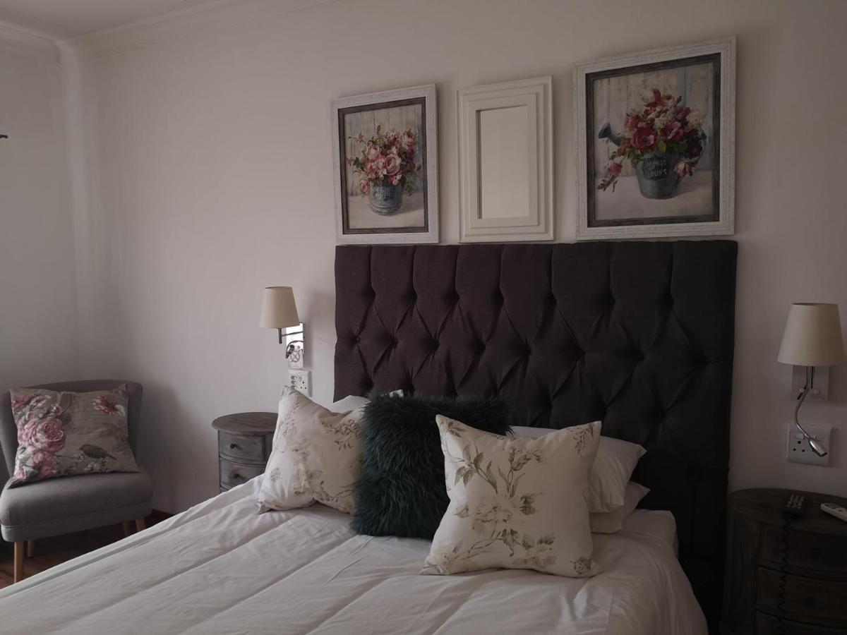 Cranberry Cottage Ladybrand Ngoại thất bức ảnh